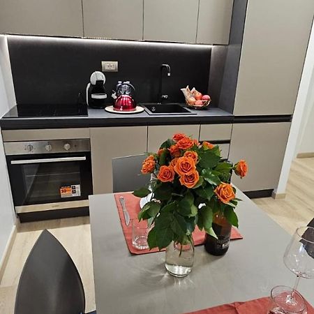 Happy Holiday Apartament Quartu SantʼElena Dış mekan fotoğraf