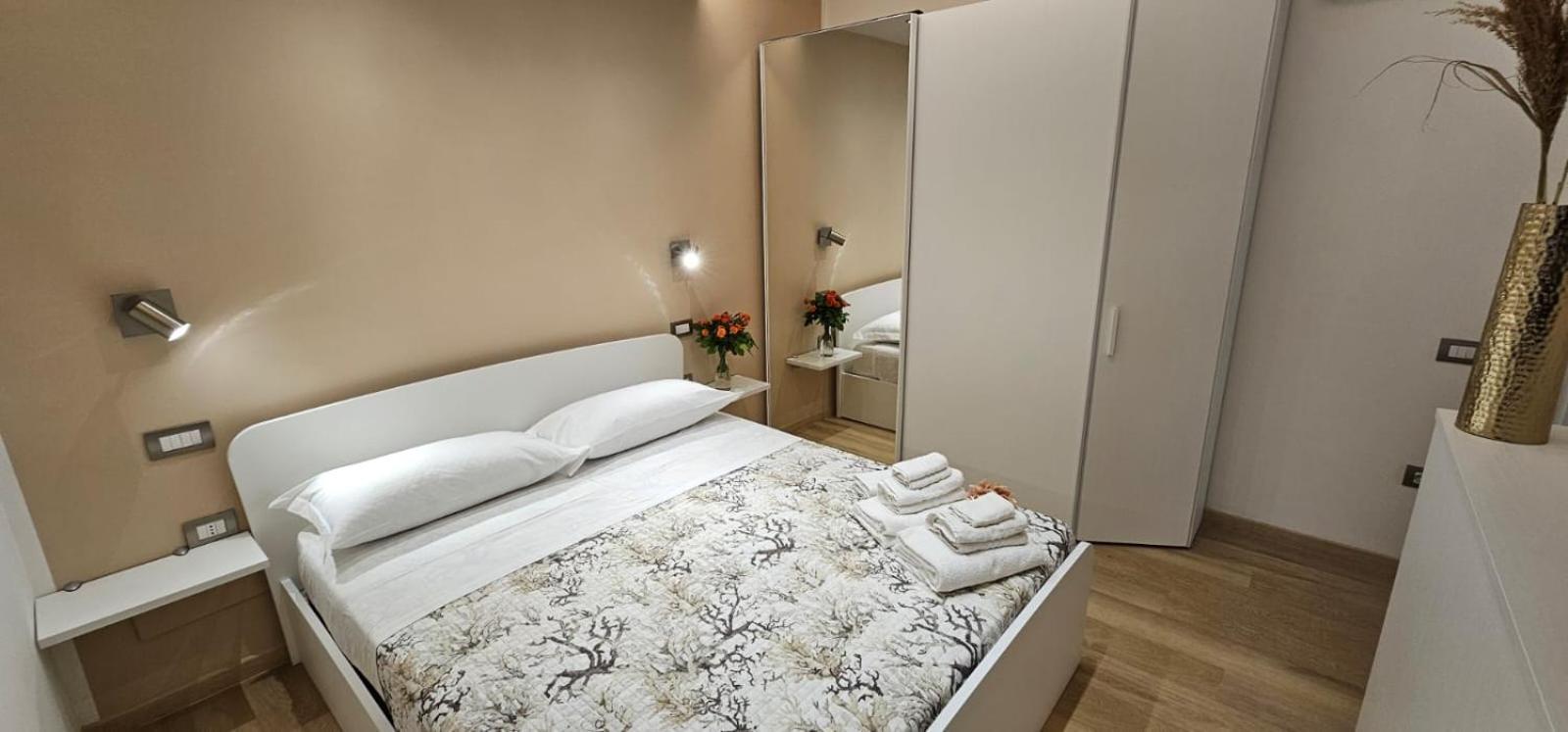 Happy Holiday Apartament Quartu SantʼElena Dış mekan fotoğraf