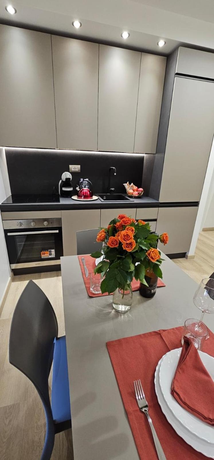 Happy Holiday Apartament Quartu SantʼElena Dış mekan fotoğraf